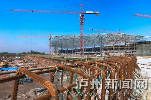 州云龍機場正全速推進建設(shè)，確保7月1日前投入運行。 瀘州日報記者 牟科 攝3